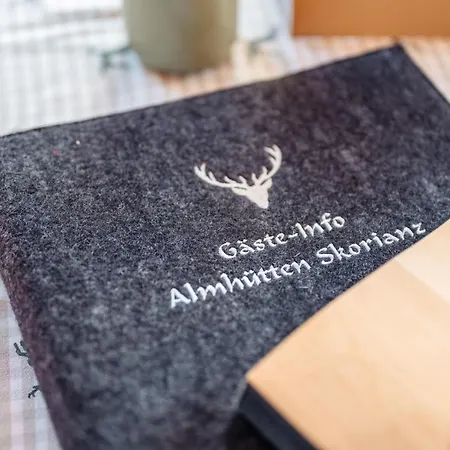 Almhütten Skorianz - Rote Hirschhütte * Klippitztorl