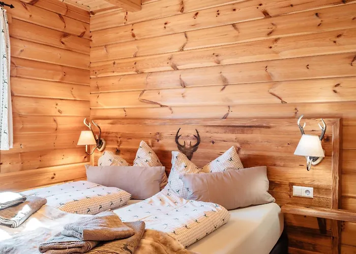 Almhütten Skorianz - Rote Hirschhütte *